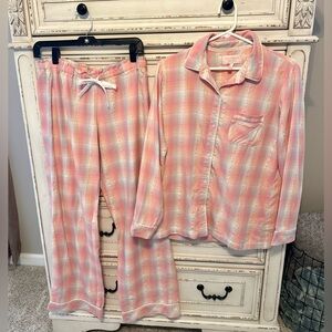 Victoria's Secret Pink Plaid Pajama Set